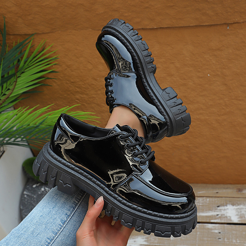 Chunky Platform Oxford Shoes f - Patent Leather Oxford recension och pris