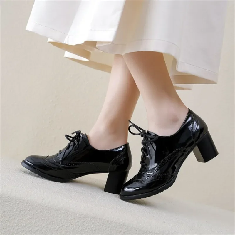 British Women's Oxfords Blue R - Patent Leather Oxford recension och pris
